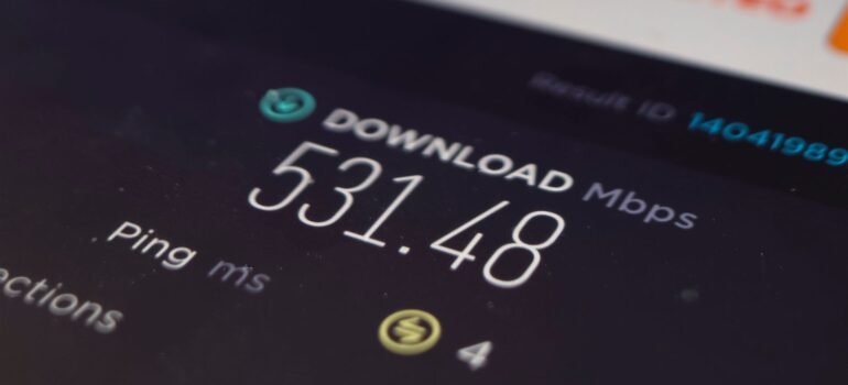 Speed test app showing 531 Mbps download speed on a smartphone
